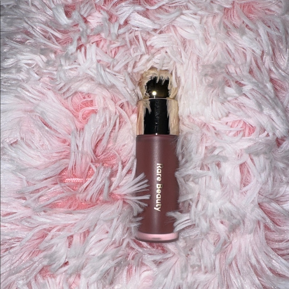 Rare Beauty Soft Pinch Dewy Liquid Blush-shade Believe